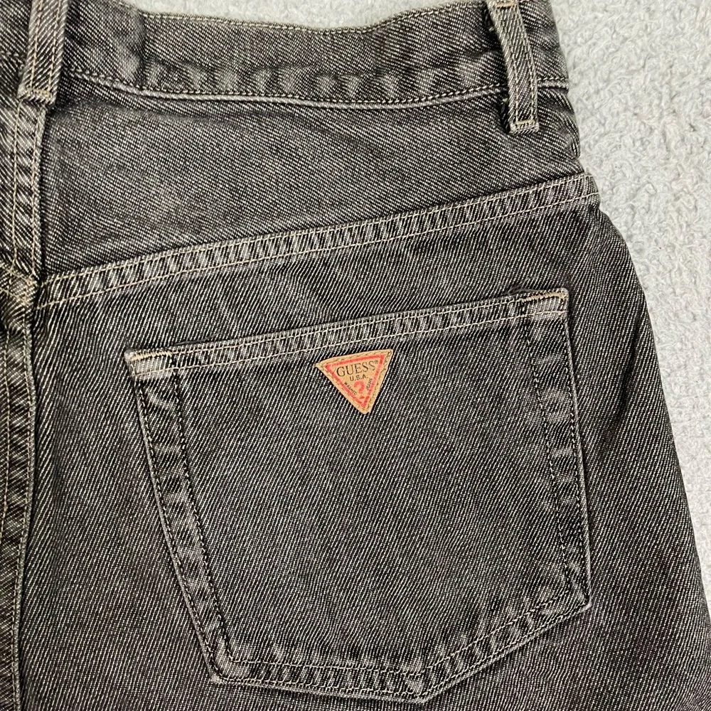 Vintage 90s guess jeans baggy jean shorts‎